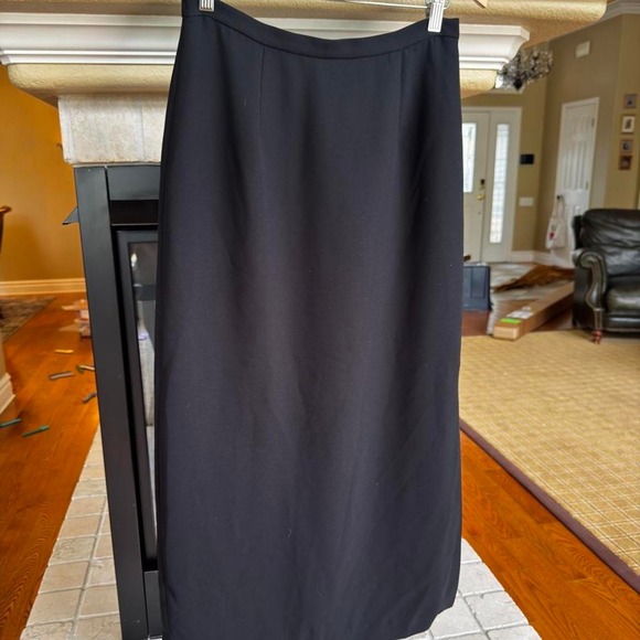 David Warren Dresses & Skirts - David Warren New York Black High-Waisted Midi Skirt Business Career
